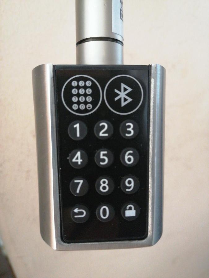 Apartment Self Check In 00-24 Mm Belgrado Exterior foto